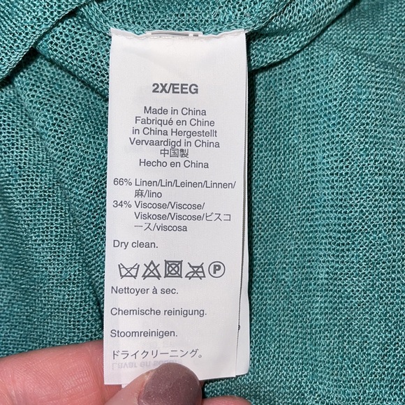 NWT J. Crew V-Neck Sweater with Side Buttons in Linen Blend - Picture 8 of 11